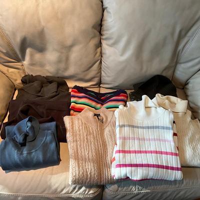 MR1704 Lot of Pull Over Sweaters/ Turtlnecks