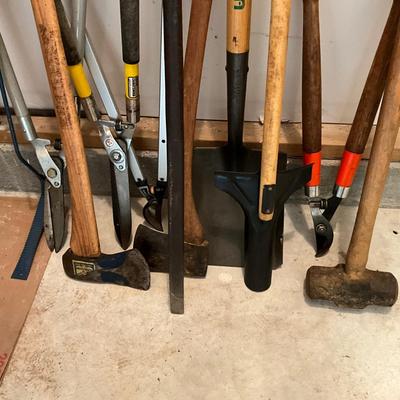 S1728 Lot of 11 pcs. Garden Tools