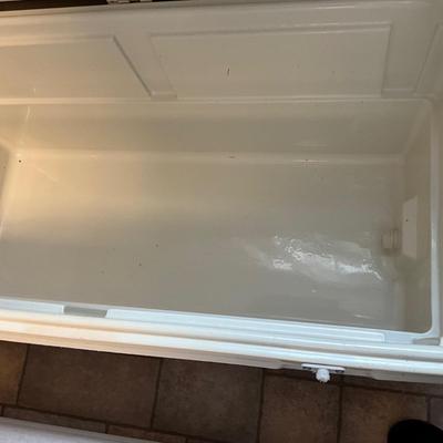 US1754 Two Igloo Coolers