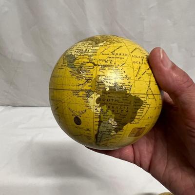 Antiqued Globe & More (B2-MG)