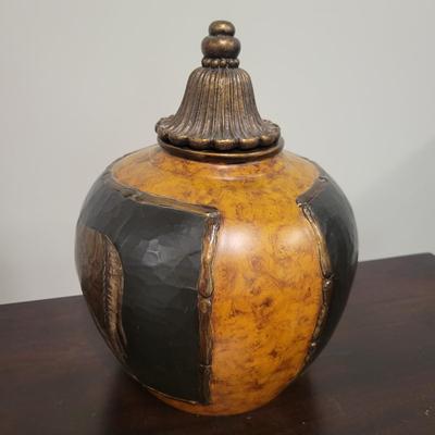 Exotic Journey Ceramic Vase (DW-B2)
