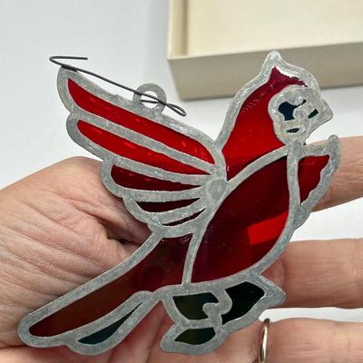 Red Cardinal Bird Stained Glass Sun Catcher Style Christmas Holiday Ornament