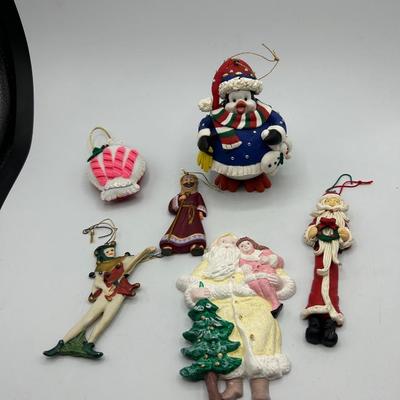 Mixed Lot of Christmas Holiday Tree Ornaments Figurine