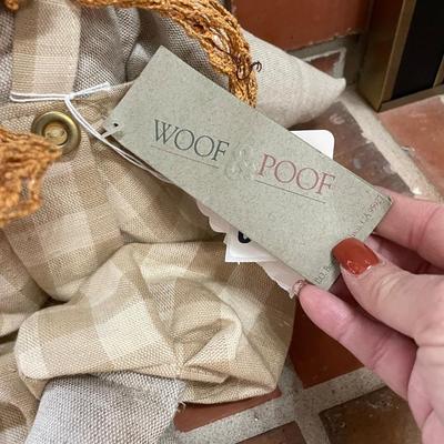 Woof poof-collectors goose