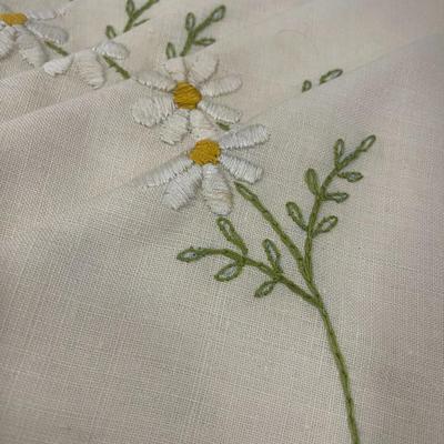 Vintage Embroidered Table Cloth with 8 Matching Napkins