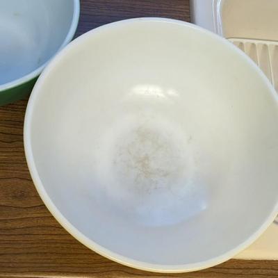 Pyrex Primary and Corning Cornflower