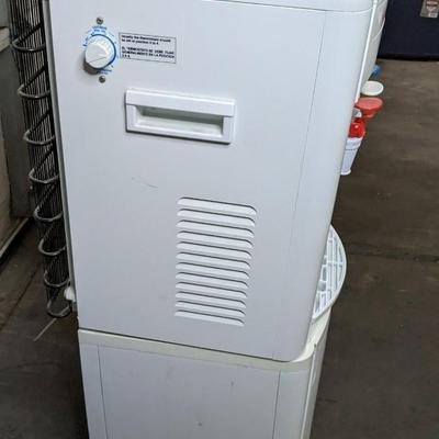 Sunbeam Heating/Cooling Water Dispenser