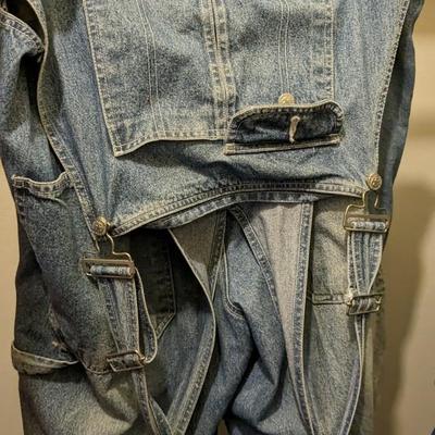 Men's Jeans and Pants Assortment