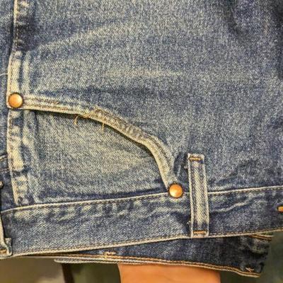 Men's Jeans and Pants Assortment