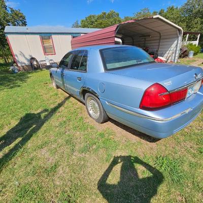 2004 Mercury Grand Marquis