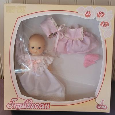 Vintage -New in Box- Trousseau Doll & Clothes Made In Spain