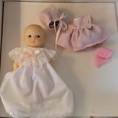 Vintage -New in Box- Trousseau Doll & Clothes Made In Spain