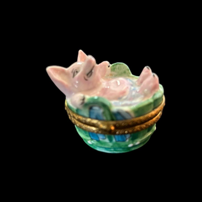 Rochland Limoges Pink Pig Trinket Box