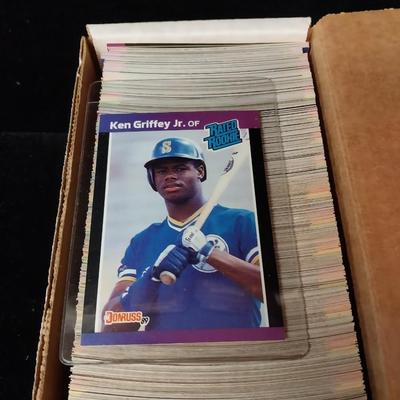 PARTIAL BOX OF 1989 DONRUSS AND FULL BOX OF 1990 SCORE BASEBALL CARDS
