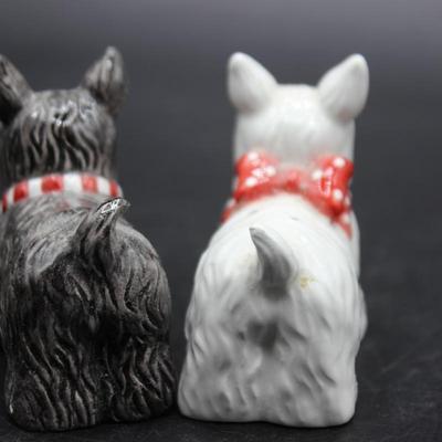 Vintage Mary Engelbreit Henry Scottie Dog Salt & Pepper Shakers Scottish Terriers