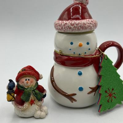 Snowman Christmas Holiday Decor Starbucks Coffee Ceramic Collectibles