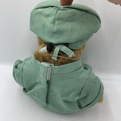 Boydâ€™s bear-nurse