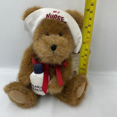 Boydâ€™s bear-Nurse Carin