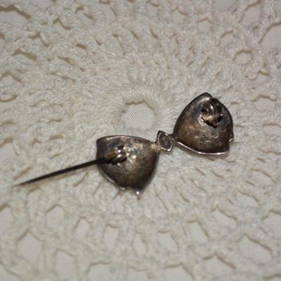 925 Sterling & Marcasite Bow Pin 2.6g