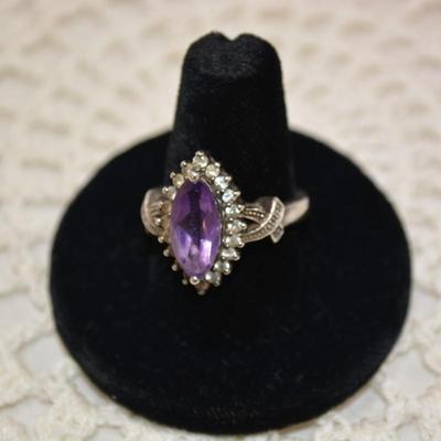 925 Sterling and Amethyst w/ Spinel Ring Size 8 7.6g