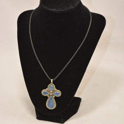 925 Sterling Lapis Cross on Lanyard 18" 13.7g