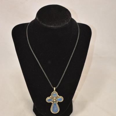 925 Sterling Lapis Cross on Lanyard 18" 13.7g