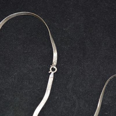 925 Sterling Chain w/ Mother of Pearl Pendant 24" 19.5g