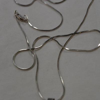 925 Sterling Chain w/ 925 Lavender Glass Pendant 22"