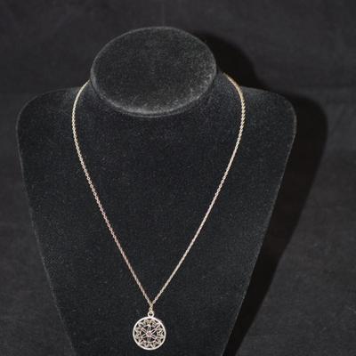 Sterling Chain w/ Sterling + Amethyst Pendant 16" 3.3g