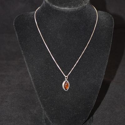 925 Sterling Cube Chain 16" w/ 925 Amber Pendant 4.1g