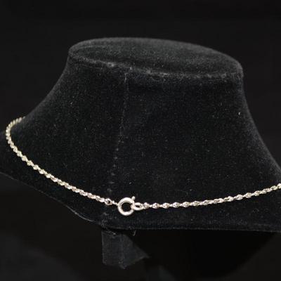 925 Sterling Pendant w/ Marcasite & Pearl on 925 Chain 18" 6.1g