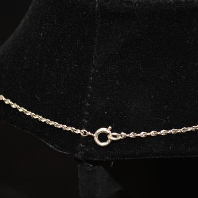 925 Sterling Pendant w/ Marcasite & Pearl on 925 Chain 18" 6.1g