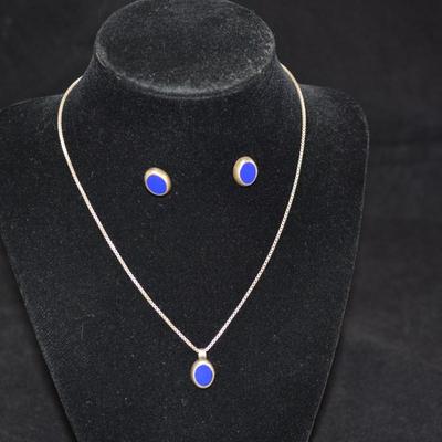 Matching 925 Sterling + Lapis Pendant & Earrings 16" Chain 8.1g
