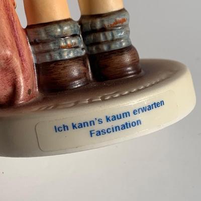 1991 Goebel Hummel Figurine Imagination