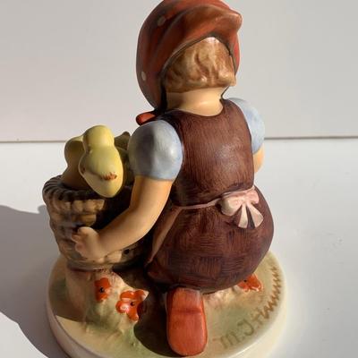 Vintage Goebel Hummel Figurine