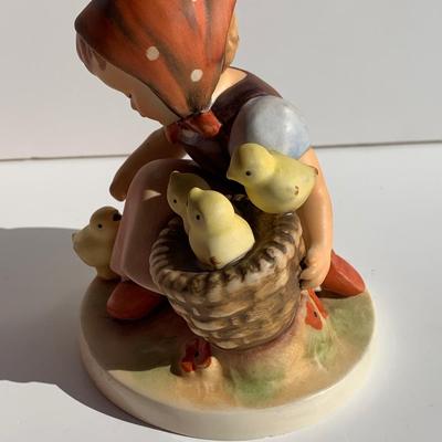 Vintage Goebel Hummel Figurine