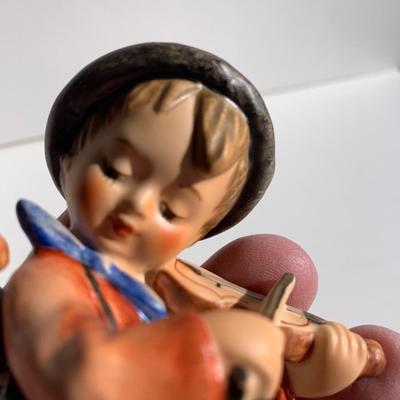 Vintage Goebel Hummel Puppy Love Figurine