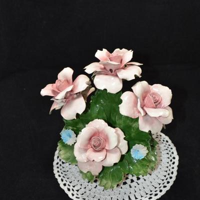 Delicate Capodimonte Rose Bouquet AS IS 9"x9"