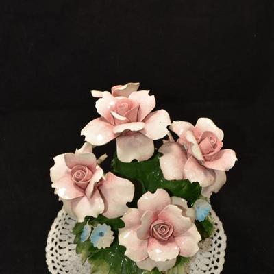 Delicate Capodimonte Rose Bouquet AS IS 9"x9"