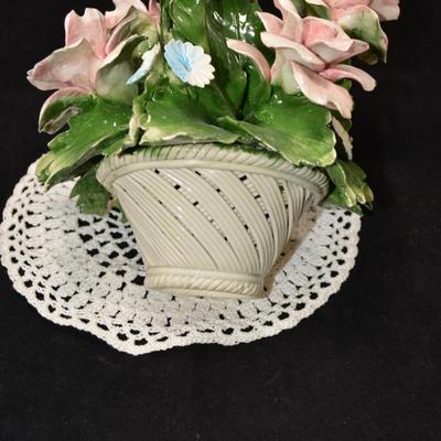 Delicate Capodimonte Rose Bouquet AS IS 9"x9"