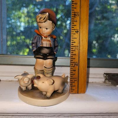 Hummel Boy and Pigs "Farm Boy" #66