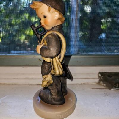 Hummel Boy with Ladder Chimney Sweep 5.5" tall #12
