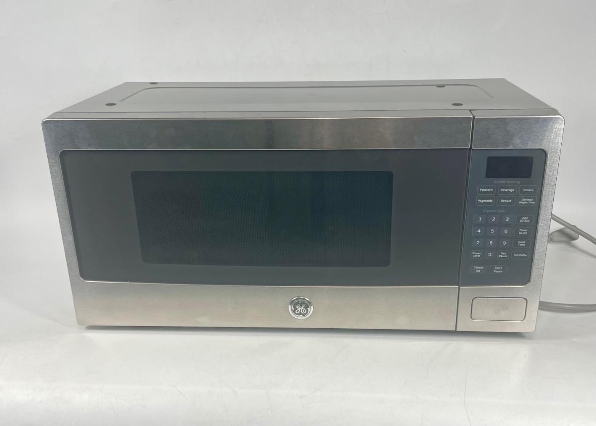 GE 800 Watt Microwave Stainless Steel Finish