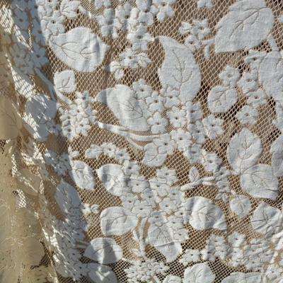 Vintage Quaker Lace Table Cloth 110"x70"