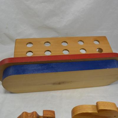 Hand Crafted Wooden Noah's Ark w/ Animals