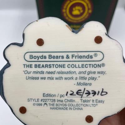 Boydâ€™s bear-bear Iâ€™m a boat