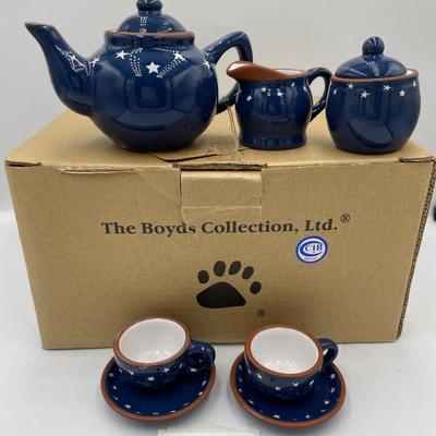 Boydâ€™s bear-star spangled tea set