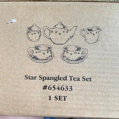 Boydâ€™s bear-star spangled tea set