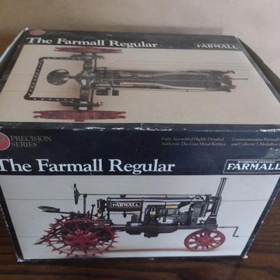 Precision Series Diecast The Farmall Regular Tractor in Original Box