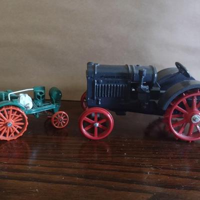 Pair of Diecast Antique Tractor Models (No Box)